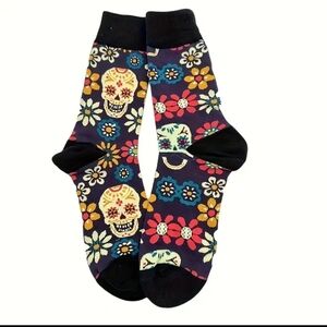 Floral Skull Pattern Mid-calf Cotton-blend Crew Casual Socks Unisex